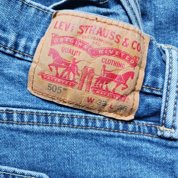 LEVIS 505 Straight Leg Classic BlueTALL Men's Jeans 33" × 36" - Picture 3 of 3